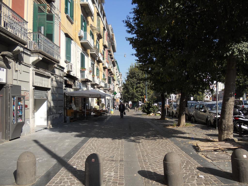 B&B Ingiropernapoli エクステリア 写真