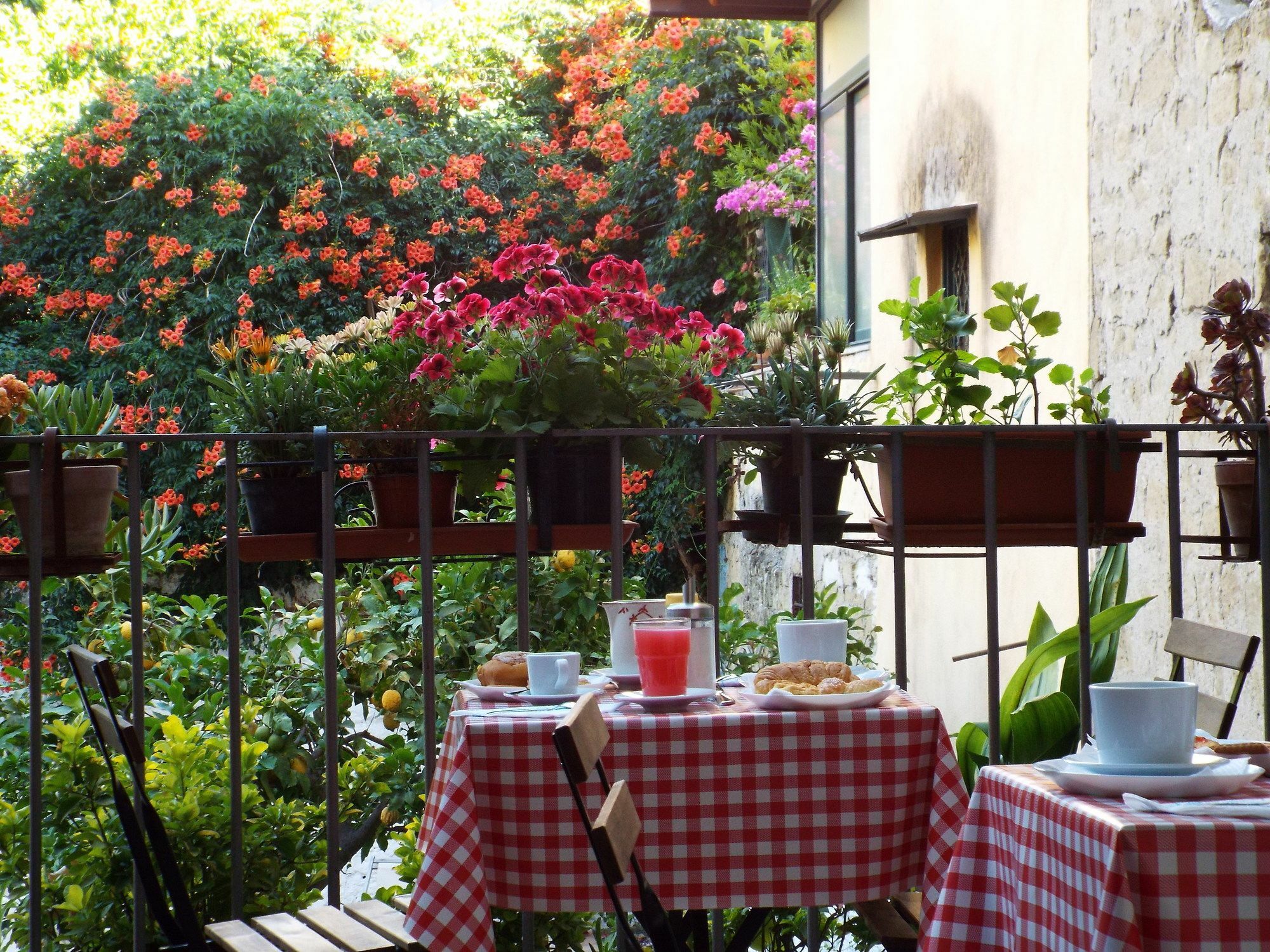 B&B Ingiropernapoli エクステリア 写真