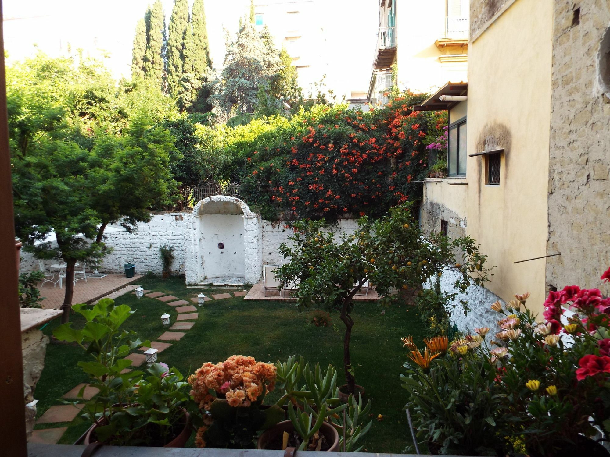 B&B Ingiropernapoli エクステリア 写真
