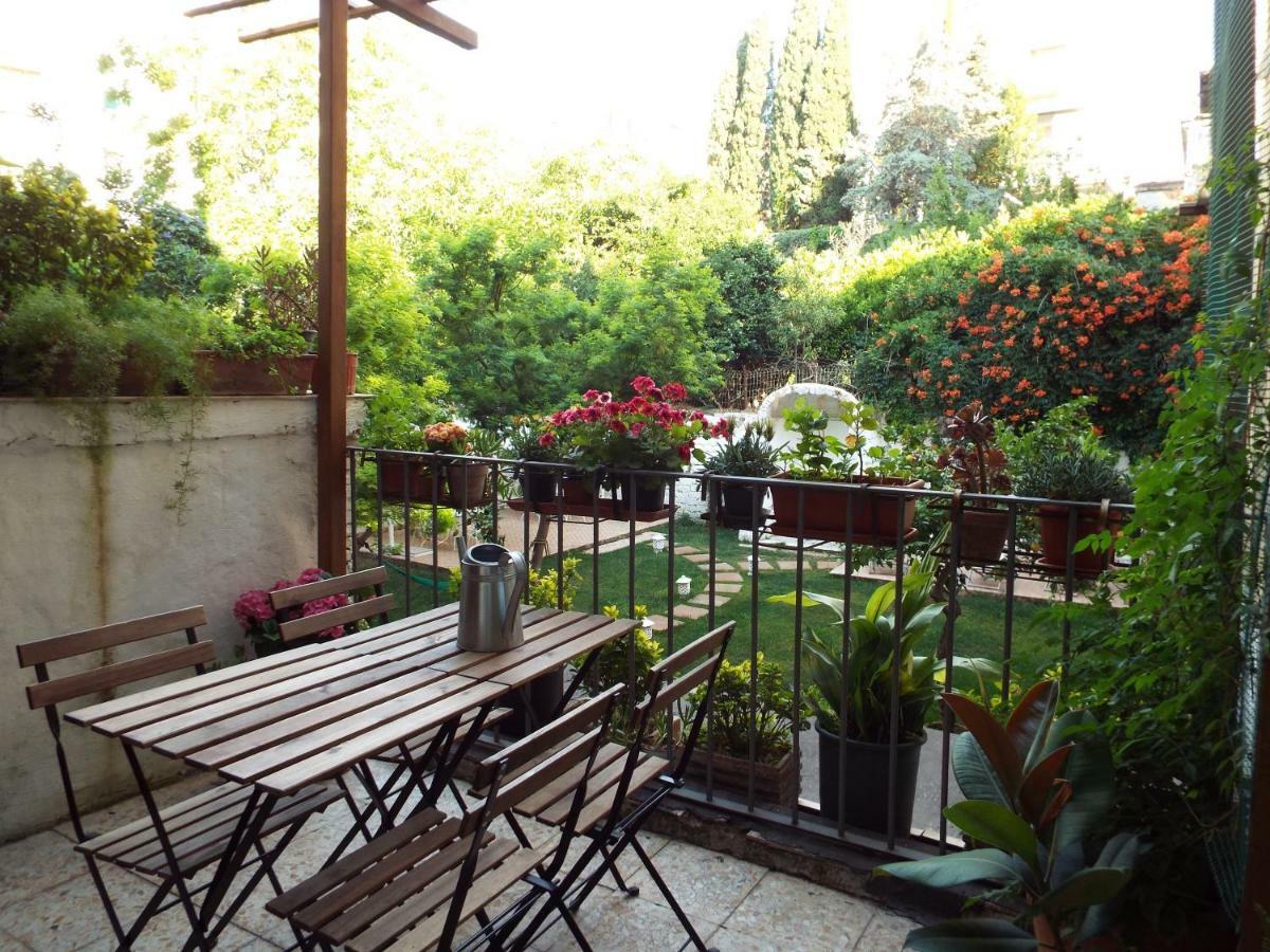B&B Ingiropernapoli エクステリア 写真
