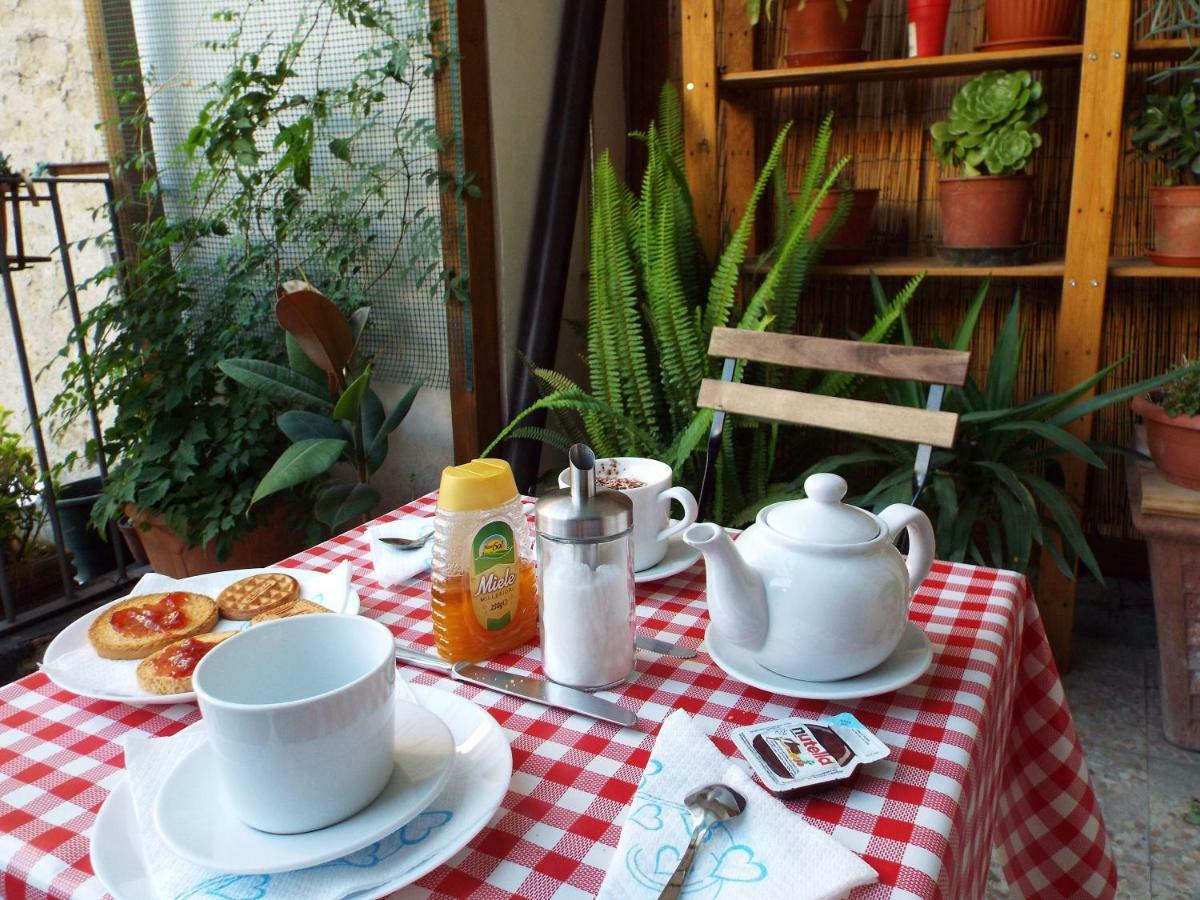 B&B Ingiropernapoli エクステリア 写真